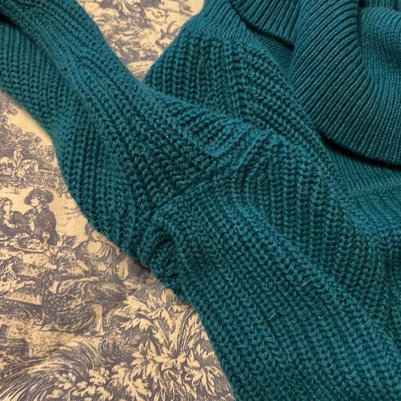 Chico’s Cowl Neck Sweater in Blue, Size Chico One,  Size Small, EUC - Picture 11 of 17